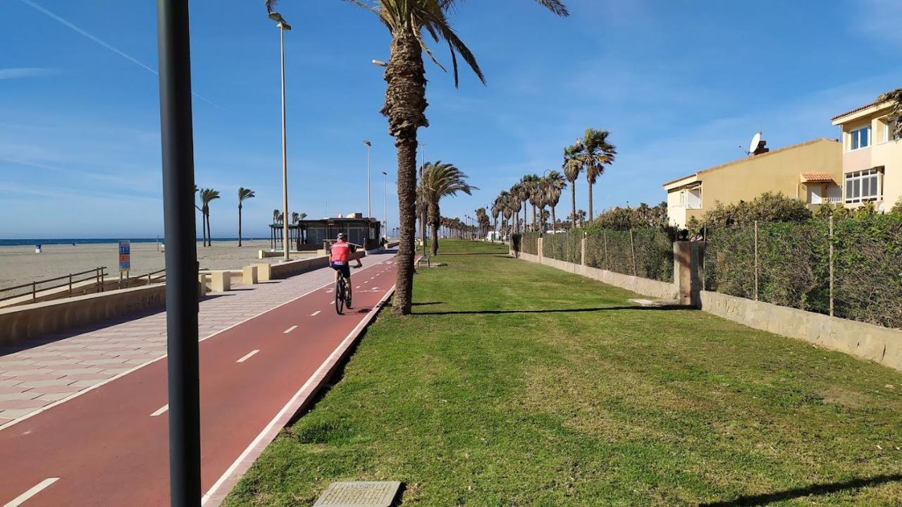 Atractivo Apartamento En La Playa Con Parking Ροκέτας ντε Μαρ Εξωτερικό φωτογραφία